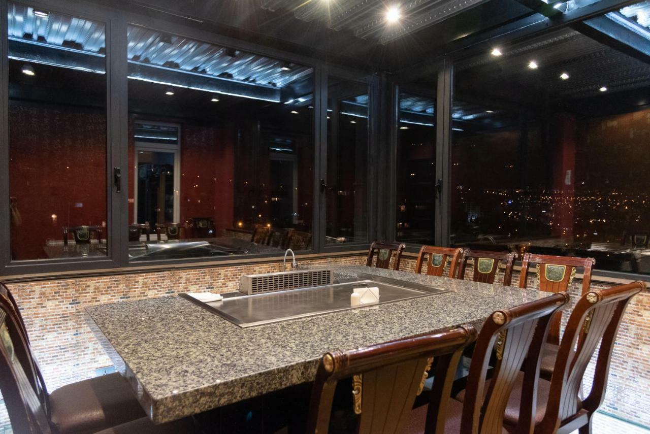 Top Boutique Hotel（首席精品酒店） Tbilisi Exterior photo